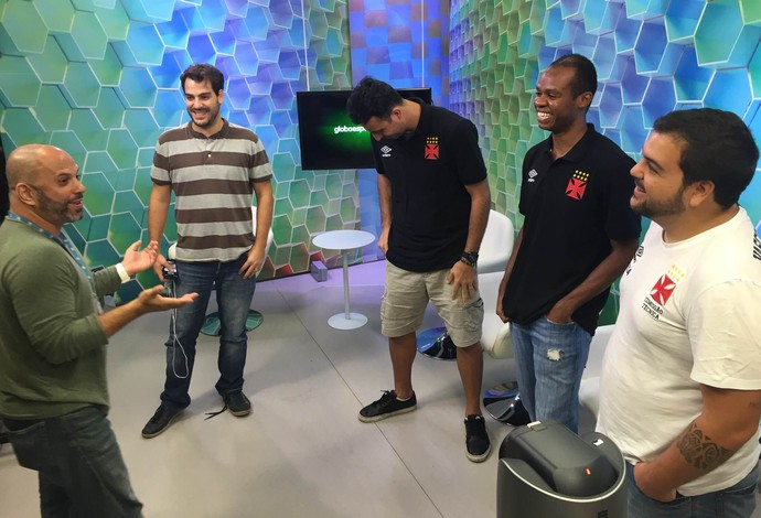 Hélio e Nezinho vasco basquete entrevista GloboEsporte.com (Foto: Flávio Dilascio)