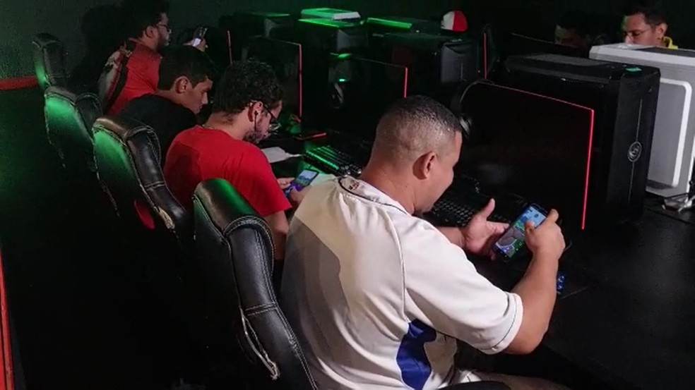 Comunidade de Pok&eacute;mon GO Manaus &mdash; Foto: Rede Amaz&ocirc;nica 