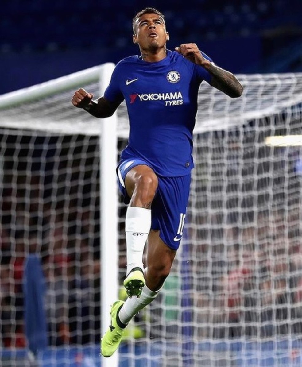 Kenedy tem contrato com o Chelsea até meado de 2023 — Foto: Reprodução