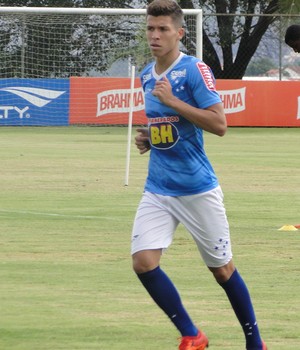 Detalhes burocráticos no contrato adiam apresentação de Bruno Nazário