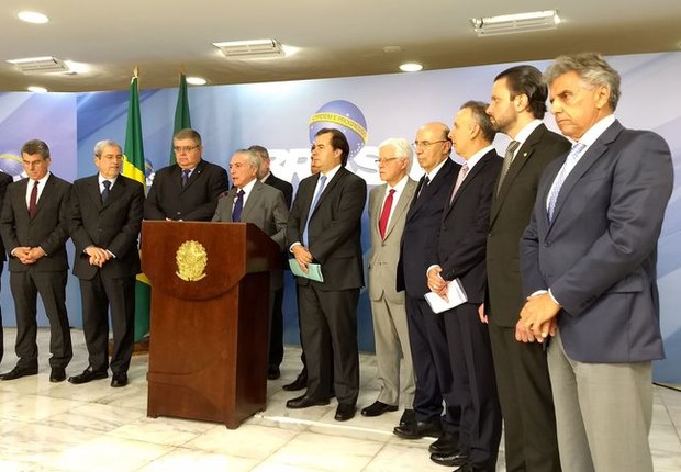  Michel Temer fez o anúncio ao lado de líderes no Congresso  (Foto: Valter Campanato/Agência Brasil)
