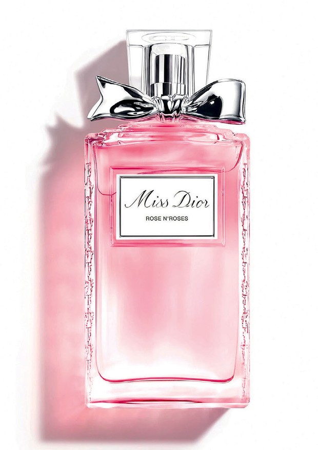 O novo Miss Dior Rose N’Roses (R$ 535, 100 ml)  (Foto: Christian Dior Parfums collection, Antoine Kralik para Christian Dior Parfums e Divulgação)