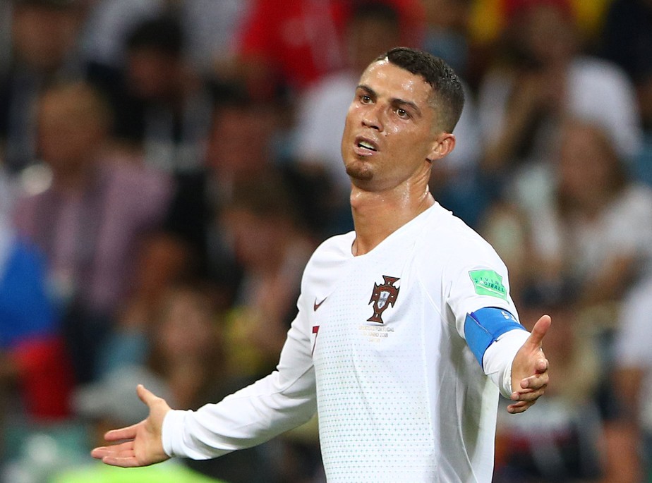 Vai ou fica? Cristiano Ronaldo silencia na RÃºssia e deixa futuro em xeque no Real