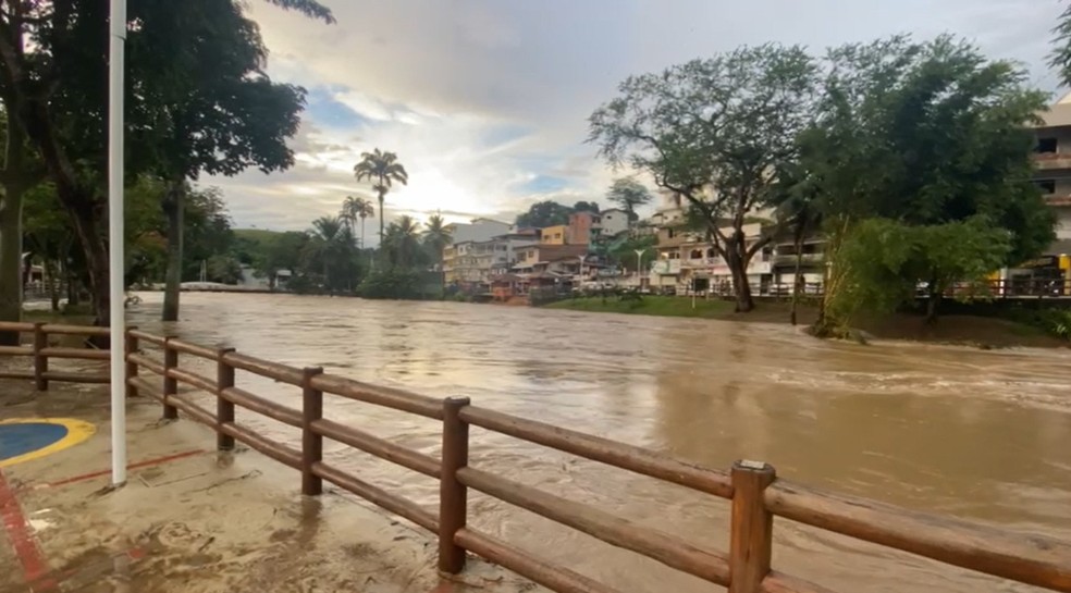 Forte chuva causa alagamentos e deixa quase 100 pessoas desabrigadas em Mutuípe — Foto: Laila Nery