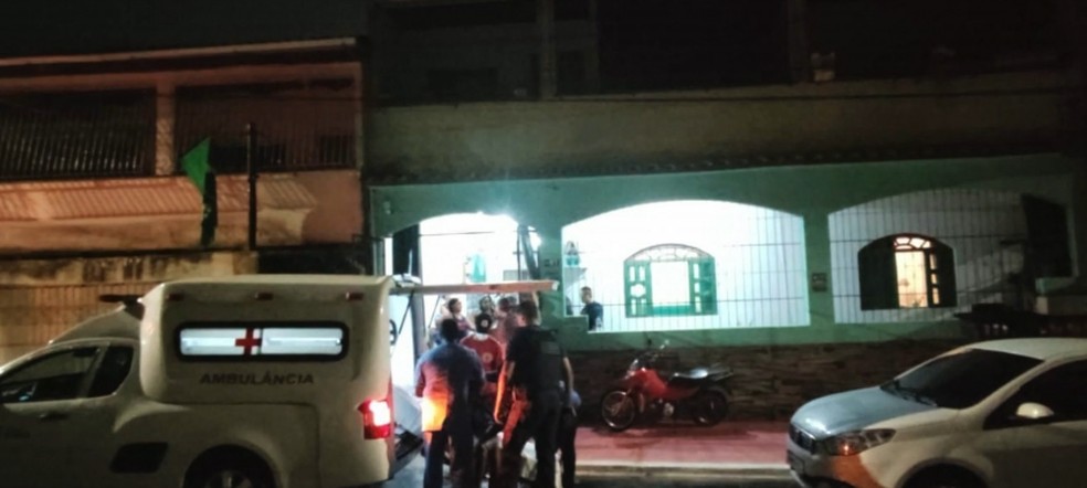 Asilo fechado pela Polícia Civil em Viana, ES — Foto: Reprodução/TV Gazeta