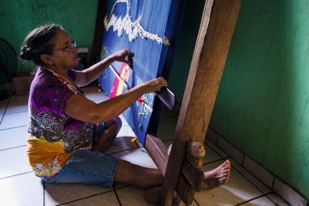 Judith Pereira, uma das artesãs de Limpo Grandel (Foto: Lucas Ninno/Editora Globo)