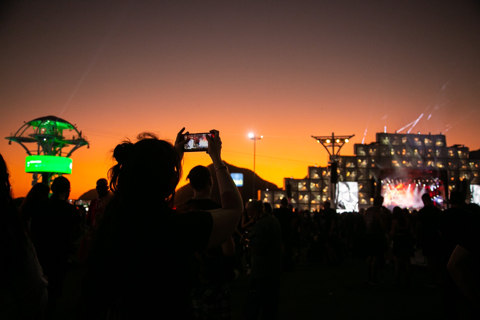 Pôr do sol no primeiro dia do Rock in Rio 2022.  — Foto: Rebecca Maria/Agência O Globo