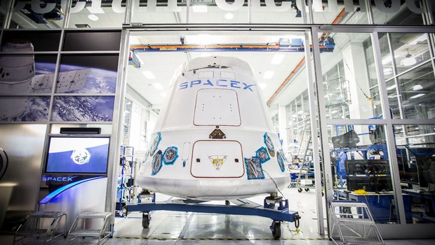 Sede da empresa Space X, do bilionário Elon Musk (Foto: Reprodução/Facebook)