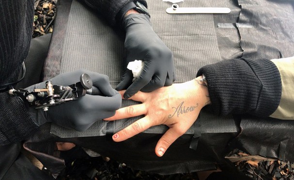 Needle tattoos (Foto: Reprodução/Instagram) Needle tattoos (Foto: Reprodução/Instagram)