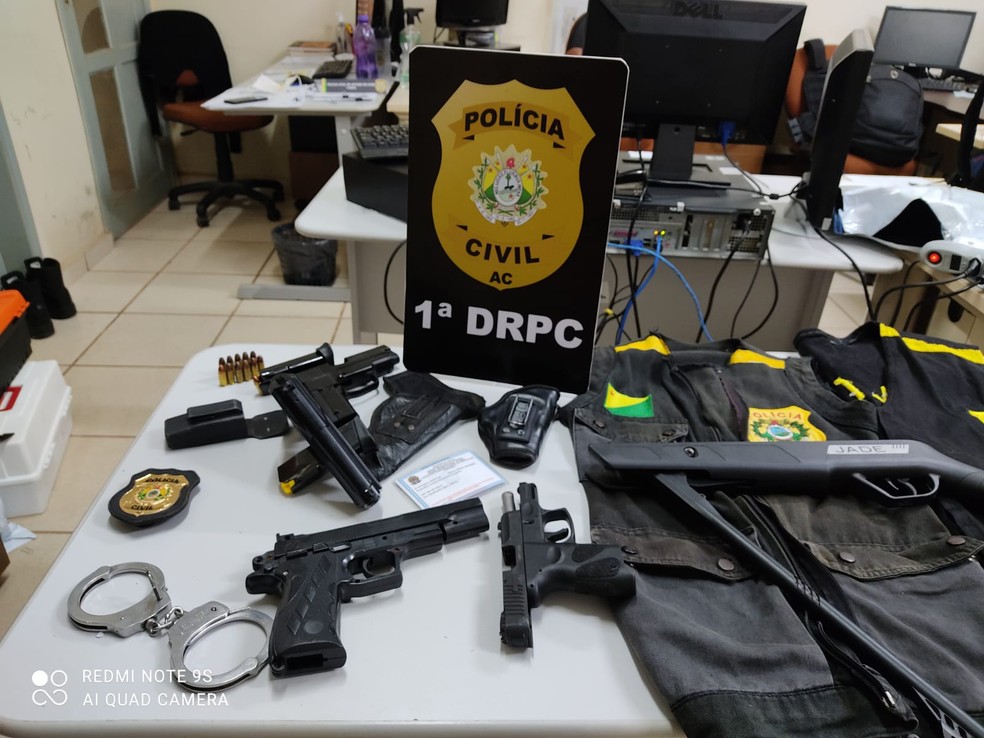 Homem que atirou em via pública e se apresentava como policial civil é preso em Rio Branco  — Foto: Asscom/Polícia Civil 