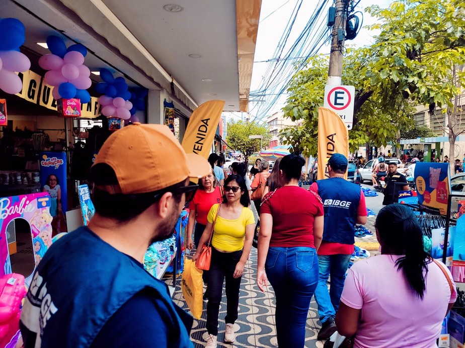 Ação do IBGE nas ruas de Cuiabá, Mato Grosso