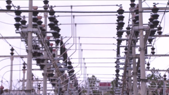 Empresários fazem a conta do impacto da energia elétrica e projetam queda no PIB