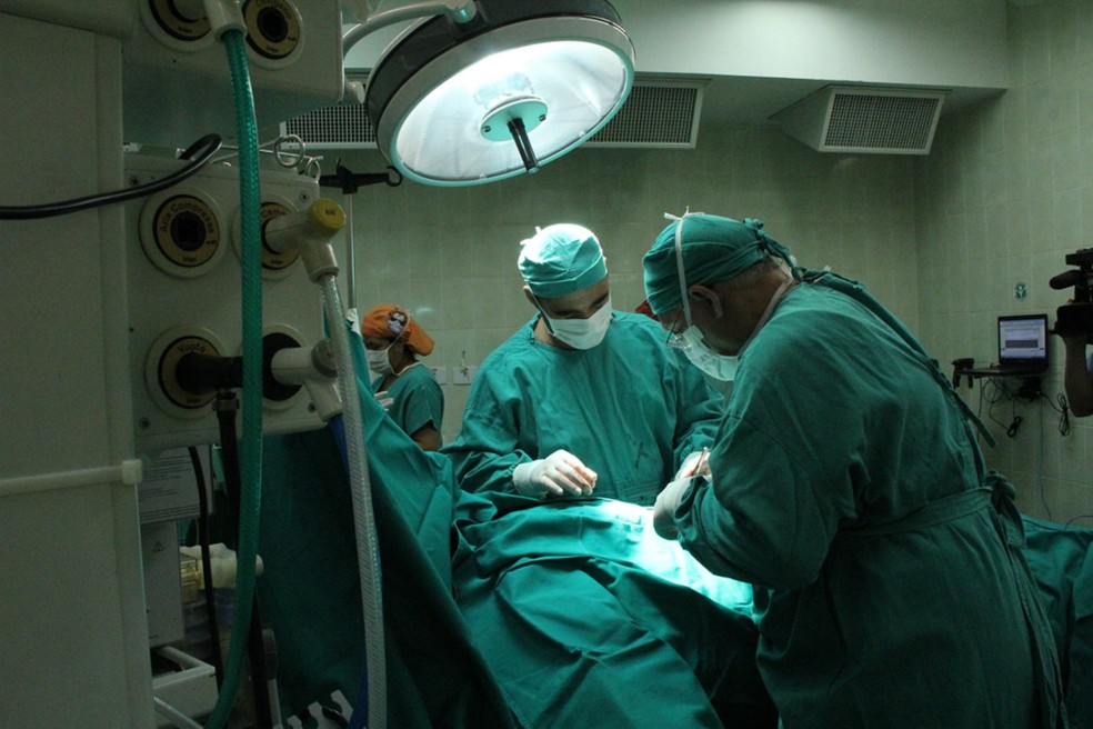 Em 2016, hospital São Julião, em Campo Grande fez duas cirurgias para reparação da má-formação (Foto: Edemir Rodrigues/Subsecom)