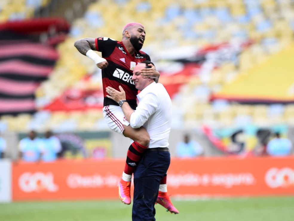 Flamengo X Corinthians Arbitragem Anula Mas Var Confirma Gol De Gabigol Apos Longa Analise Brasileirao Serie A Ge