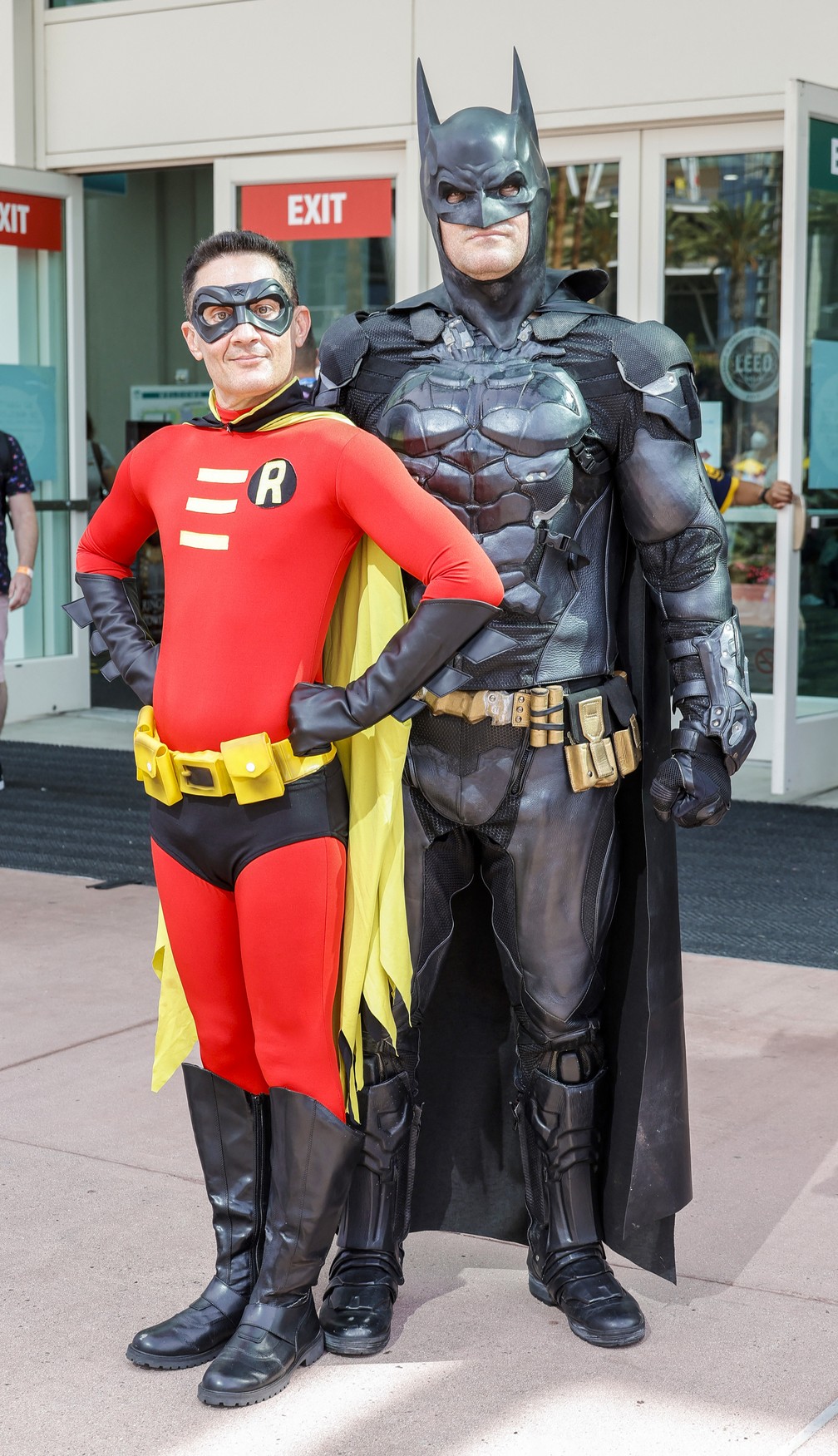 Cosplayers de Robin e Batman na Comic-Con San Diego 2022 — Foto: Frazer Harrison / Getty Images via AFP