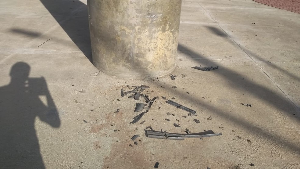 Local de acidente no viaduto da AL-101 Norte, em Maceió, AL — Foto: Abidias Martins/TV Gazeta