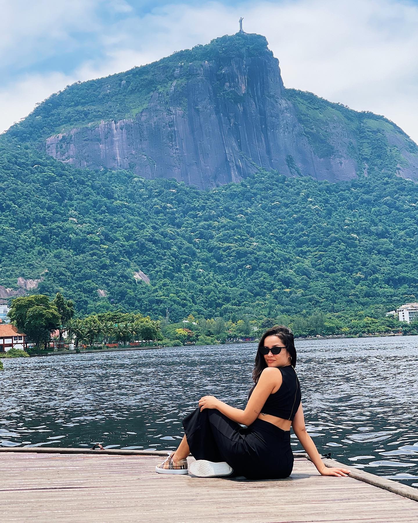 Juliette posa em paisagem paradisíaca e fala do amor pelo Rio de Janeiro (Foto: Reprodução / Instagram)