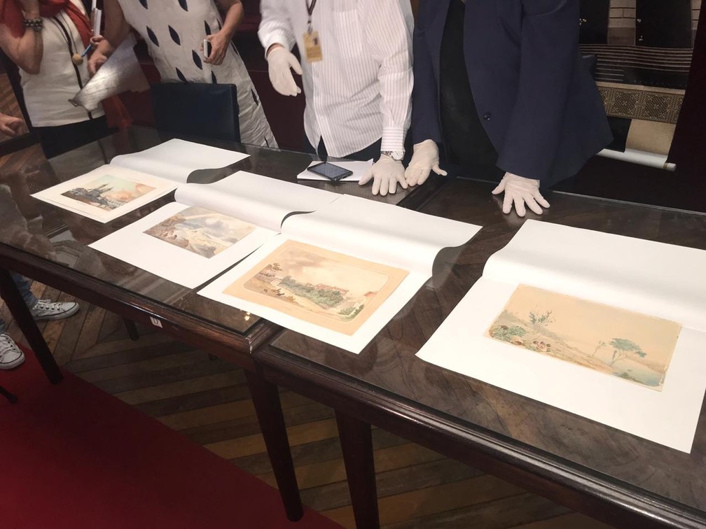 Quatro obras foram devolvidas à Biblioteca Nacional, no Rio de Janeiro — Foto: Henrique Coelho/ G1