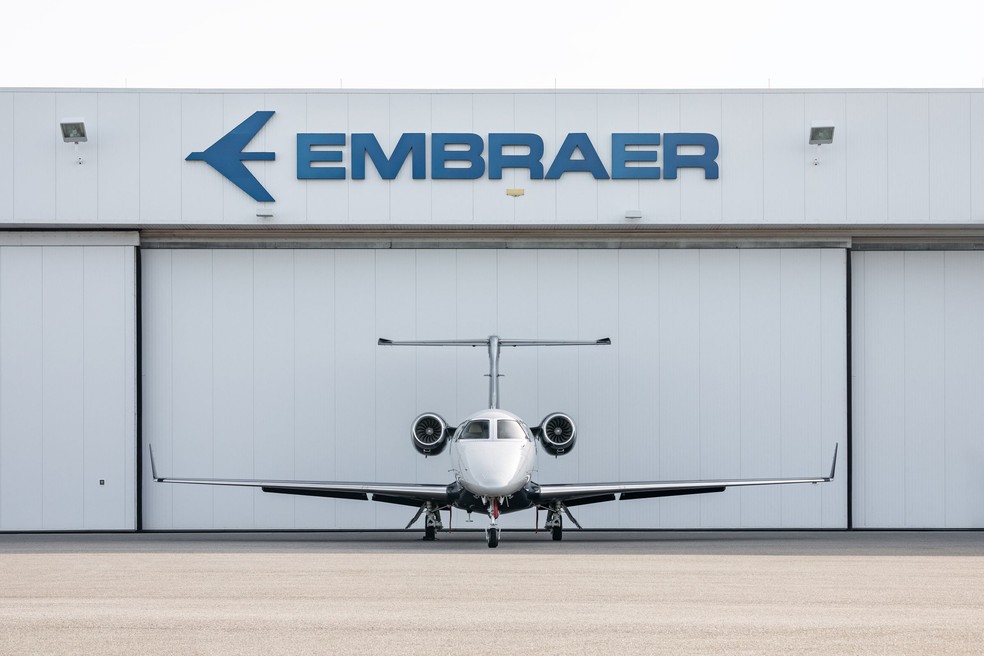 Phenom 300 e Phenom 300E, da Embraer, foram os modelos de aviões mais vendidos no mundo em 2020 — Foto: Divulgação/Embraer