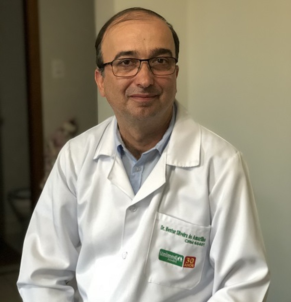 O Dr. Nestor Silveira do Amarilho, médico pediatra e especialista em nutrologia, foi o entrevistado e alerta sobre os cuidados e riscos da obesidade — Foto: Divulgação