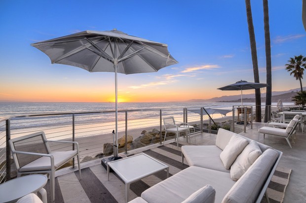 Ator de Breaking Bad põe casa de praia sustentável à venda por R$ 28 mi (Foto: Divulgação)