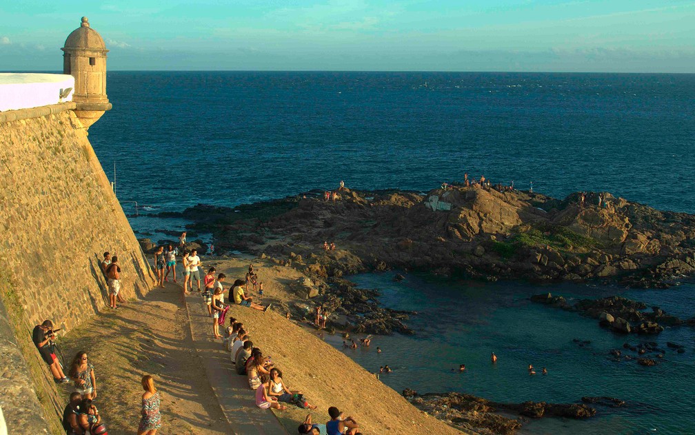 Farol da Barra é visita imprescindível para um turista na primeira vez em Salvador — Foto: Valma Silva / G1