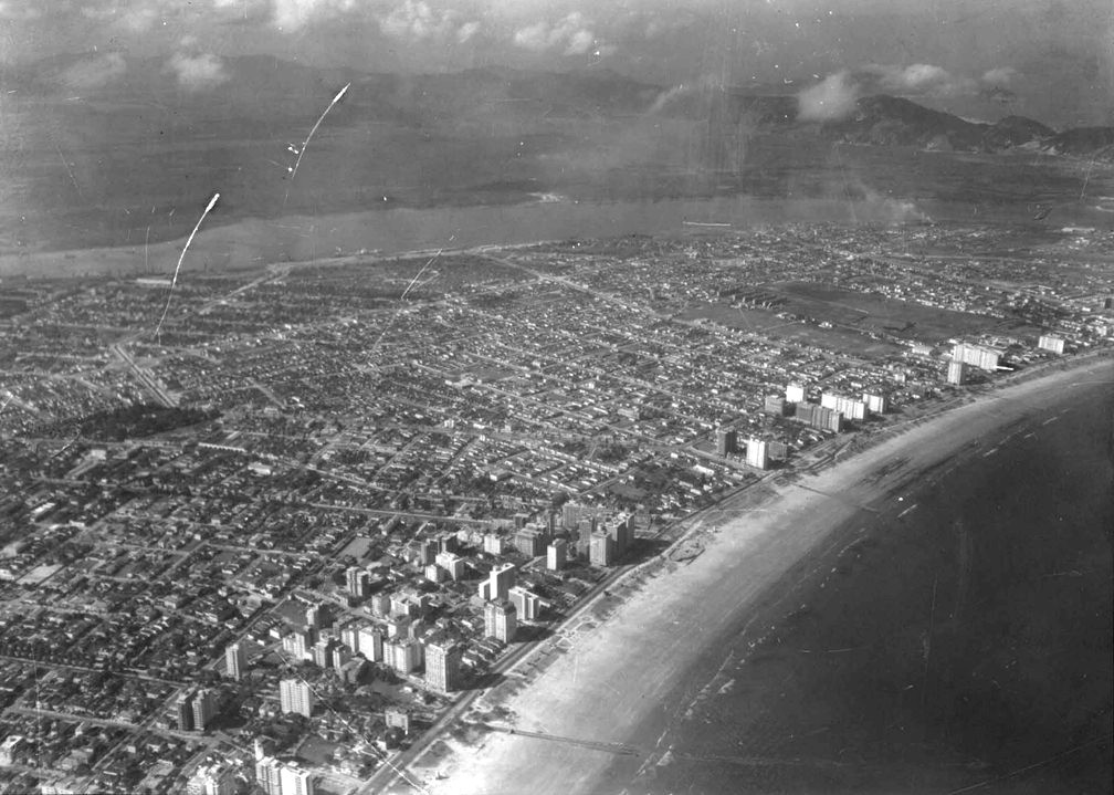 Santos completa 476 anos veja fotos atuais e do século passado