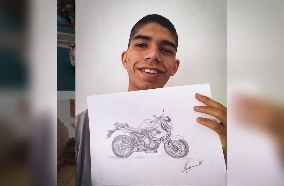 Projeto começou transformando desenhos que fazia no papel em miniaturas simples — Foto: Reprodução/Instagram