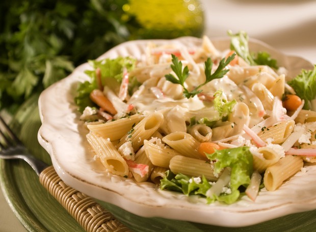 Receita: Salada de Macarrão Penne Refrescante