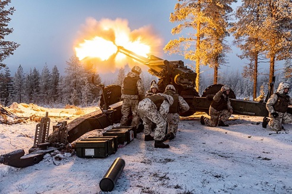 Imagem mostra soldados finlandeses em exercício militar em foto sem data — Foto: Ministério do Interior da Finlândia