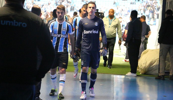 Grêmio vê dívida com torcida e trata G-4 como mínimo para compensar
