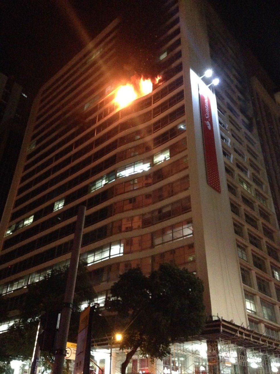 Incêndio Atinge Prédio Onde Funciona Eletrobras No Centro Do Rio Rio De Janeiro G1 3842