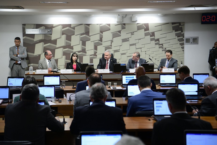 Comissão de Assuntos Econômicos do Senado discute desoneração da folha de pagamentos