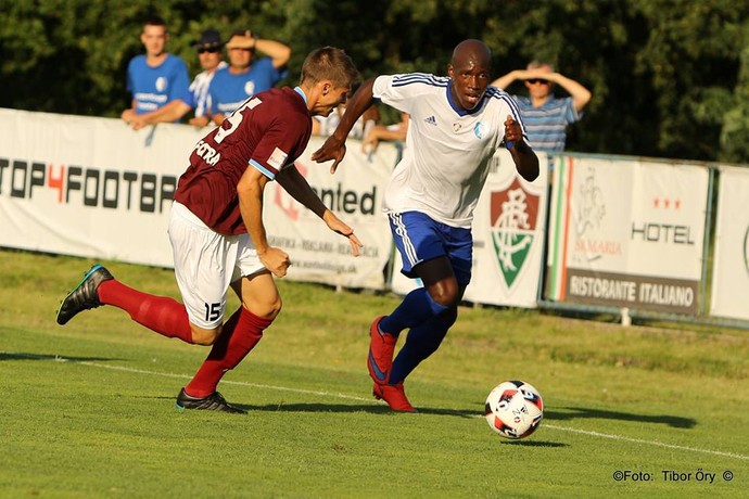 Samorin, Fluminense (Foto: Tibor Öry / Samorin) Samorin, Fluminense (Foto: Tibor Öry / Samorin)