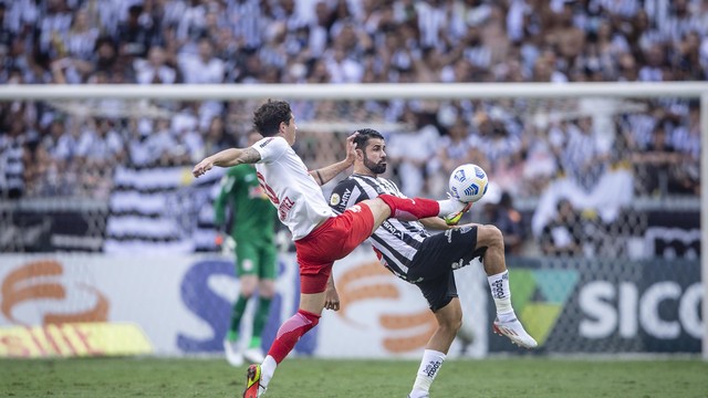 Atlético-MG x Bragantino Diego Costa