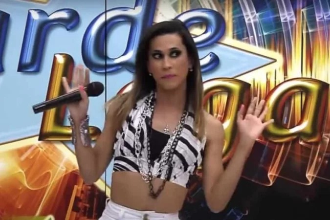 Saiba quem é Paulinha Lopes, pernambucana que viralizou com meme da Banda Takitá