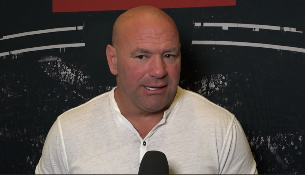 Dana White disse estar arrependido por ter permitido que Anderson Silva lutasse contra Uriah Hall — Foto: Evelyn Rodrigues