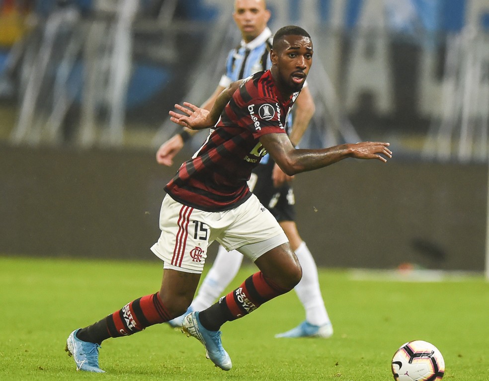 Gerson tem jogado como segundo volante no Fla e marcou um gol — Foto: Vinicius Costa/BP Filmes.