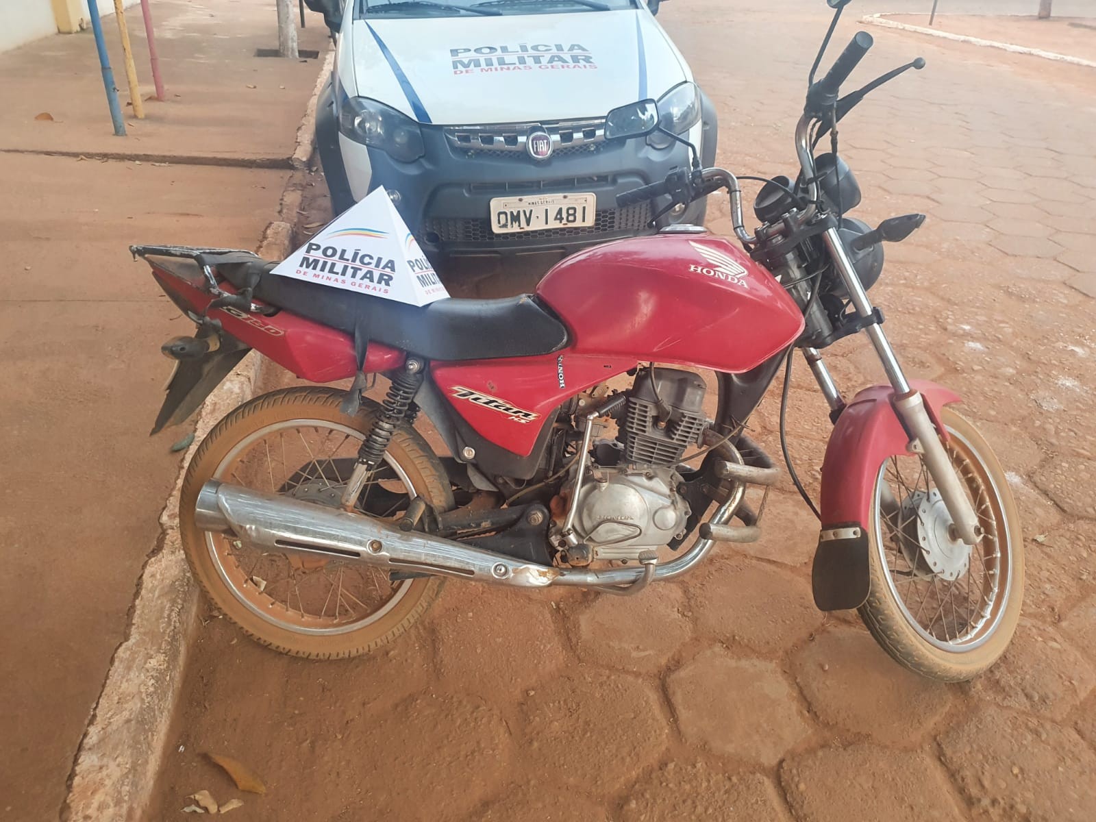 Homem é preso por receptação ao ser abordado pilotando moto roubada em Novorizonte