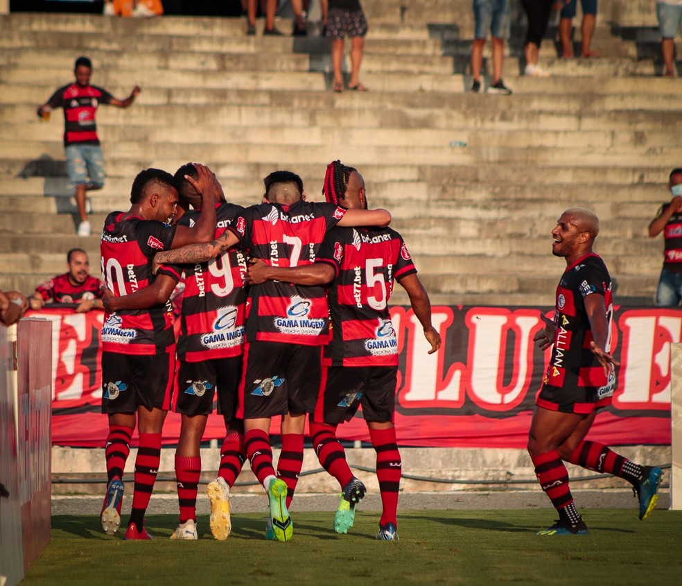 Campinense jogará pela primeira vez a final da 4ª divisão nacional — Foto: Samy Oliveira / Campinense