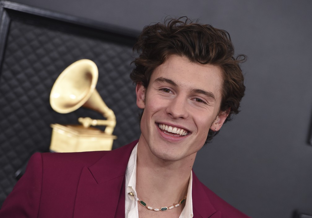 Shawn Mendes chega ao Grammy 2020 — Foto:  Jordan Strauss/Invision/AP