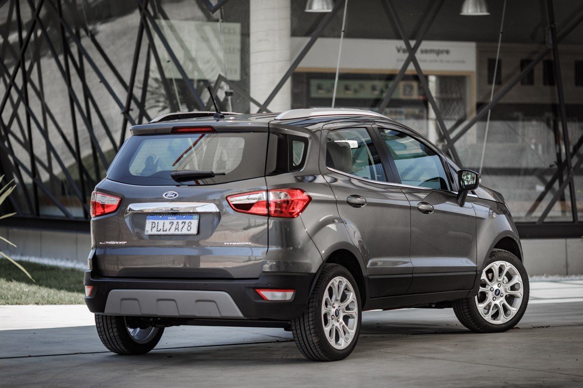 Ford EcoSport Titanium 1.5 sem estepe na tampa traseira é lançado por R