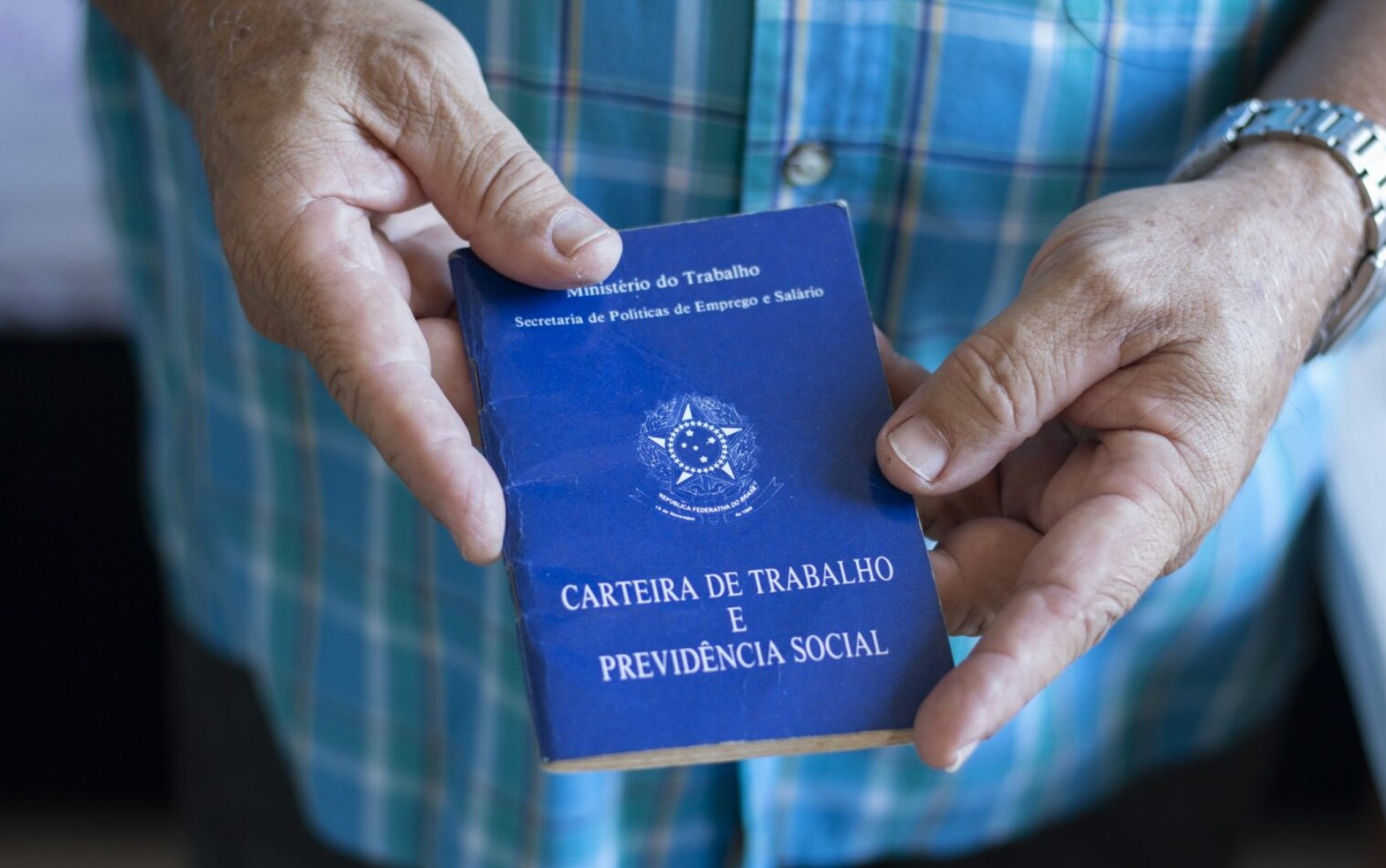 Ajudante de farmácia, coordenador de TI: Sine em RR oferta 32 vagas de emprego nesta sexta-feira (25)