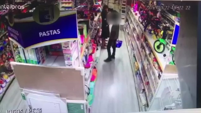 Vídeo mostra suposto caso de importunação sexual contra criança em shopping de Natal