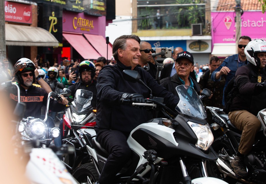 O presidente Jair Bolsonaro durante motociata em Sorocaba (SP), em 13 de setembro