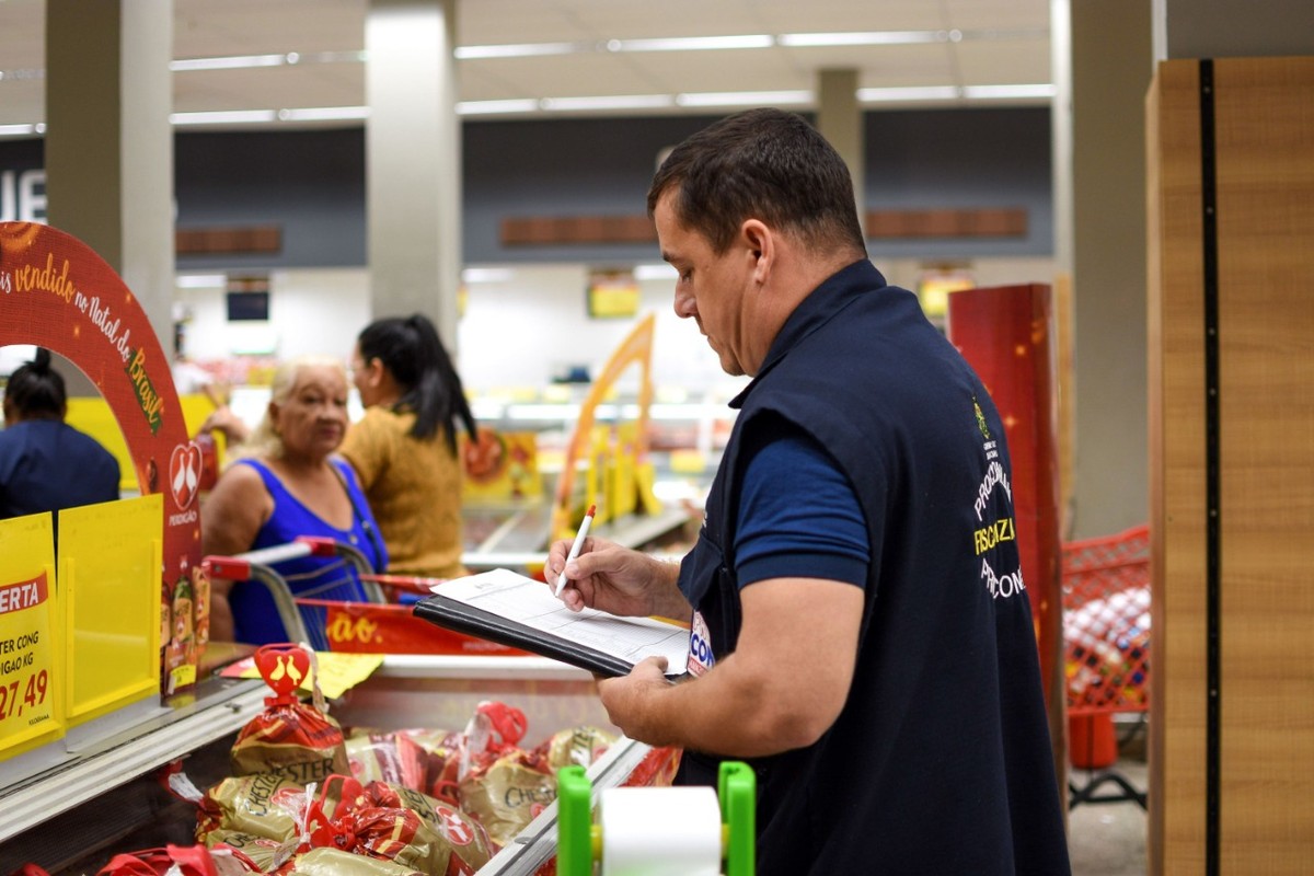 Valor do peru pode ser até R$ 15 mais barato entre supermercados de Manaus;  veja lista de preços da ceia | Amazonas | G1