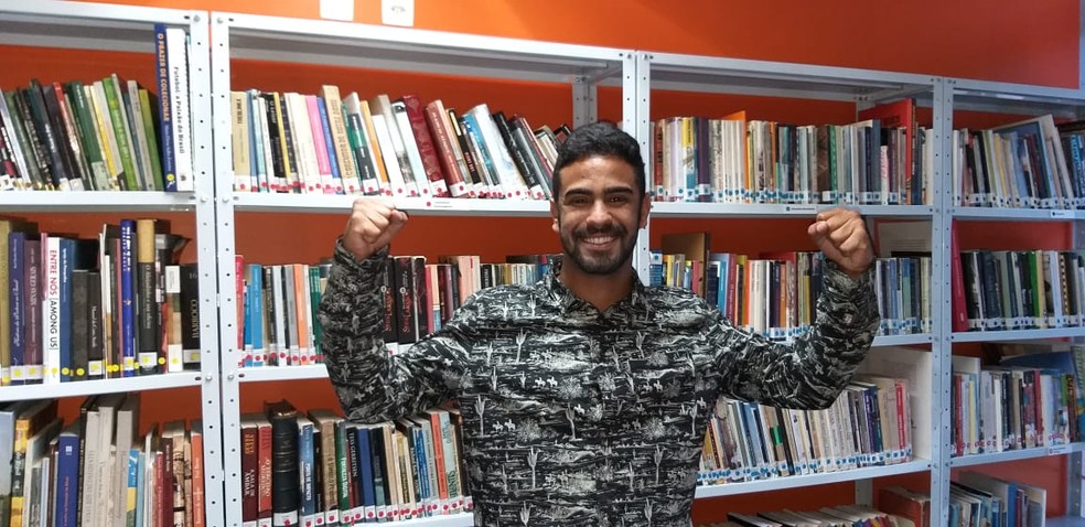 Hudson Freitas comemora o fim do inquérito — Foto: Alex Araujo/G1