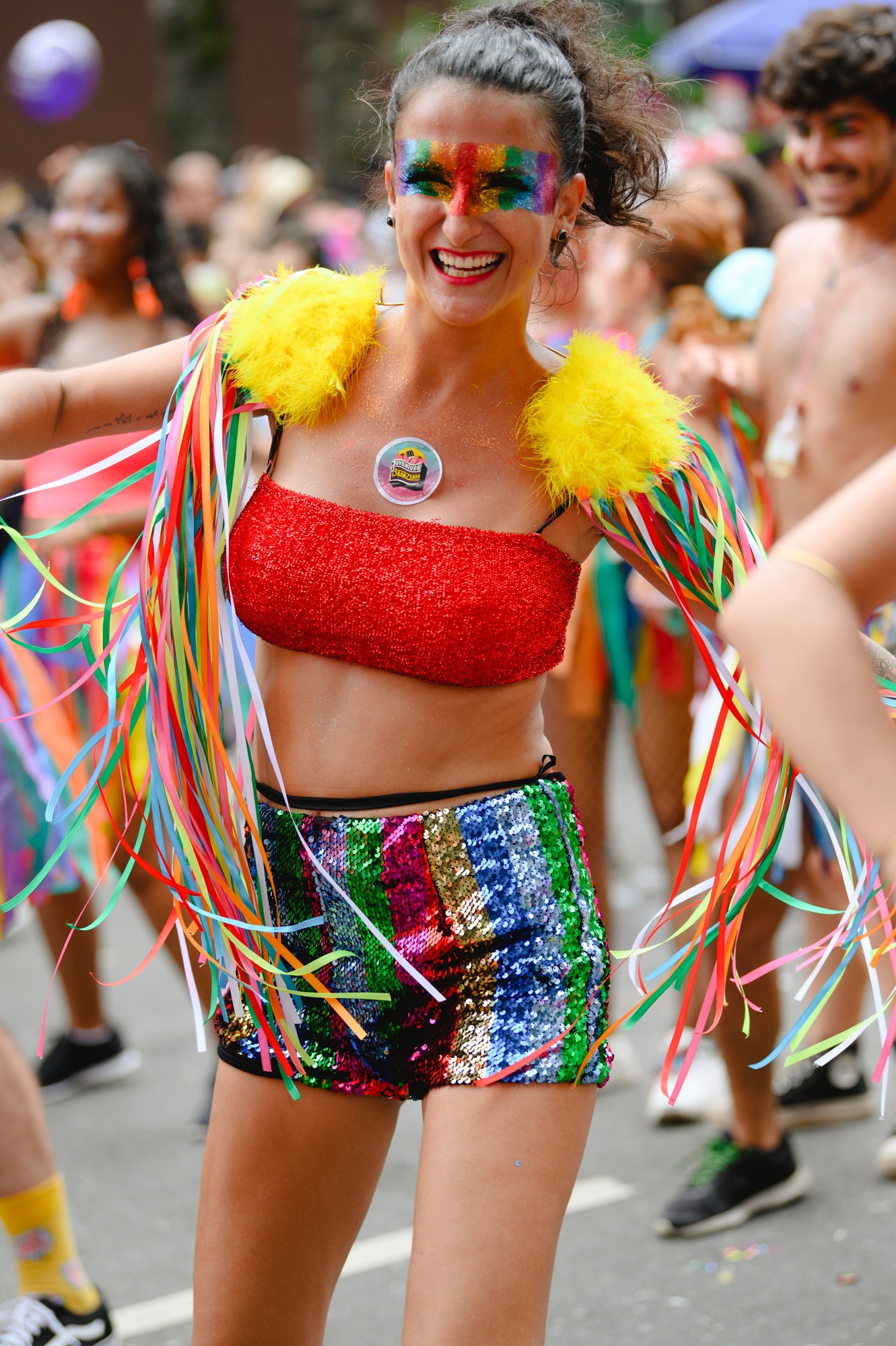 É tempo de glitter! Quase 30 blocos de Carnaval fazem ensaios e shows neste fim de semana em BH