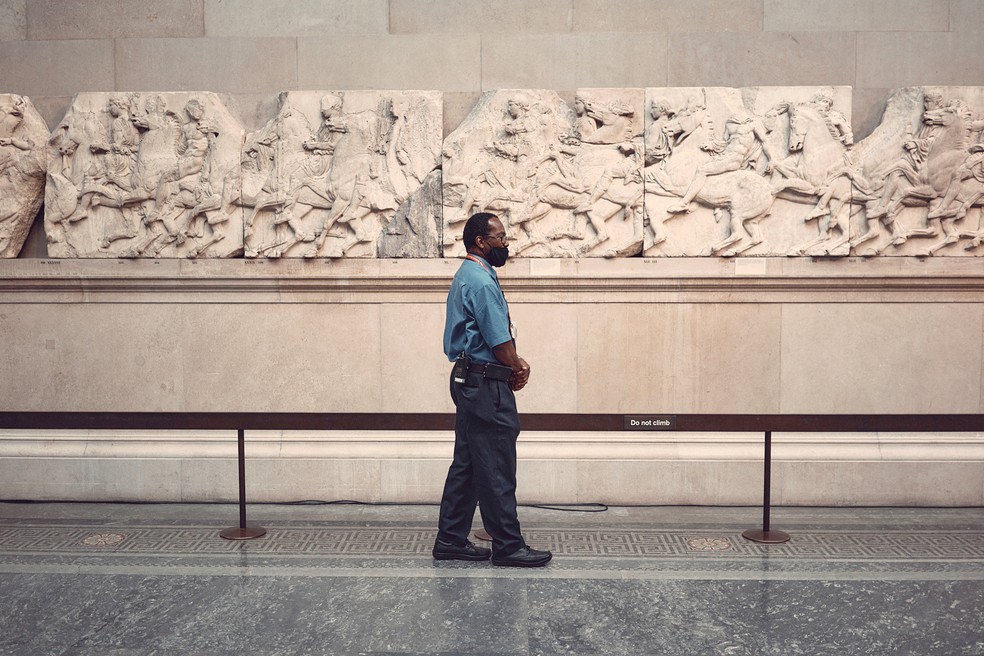Mármores do Partenon foram adquiridos quando a Grécia estava sob controle do Império Otomano e depois vendidos ao British Museum: para gregos, peças foram saqueadas; para ingleses, obtidas legalmente — Foto: Tom Jamieson/The New York Times
