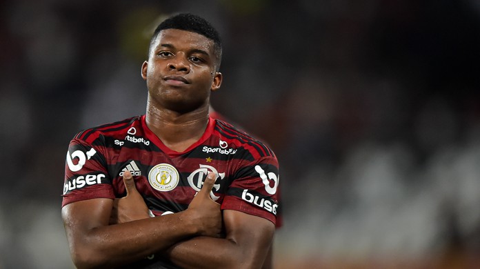 Lokomotiv Moscou mostra interesse em Lincoln, do Flamengo, e sinaliza com  proposta de compra | flamengo | ge